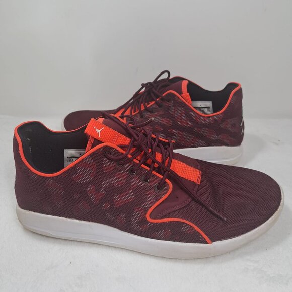 Air Jordan Sneakers Mens Size 10.5 Crimson Camouflage Eclipse Shoes - Picture 2 of 11
